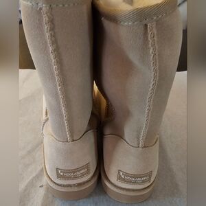 NWOT Koolaburra by Ugg Tall Boots